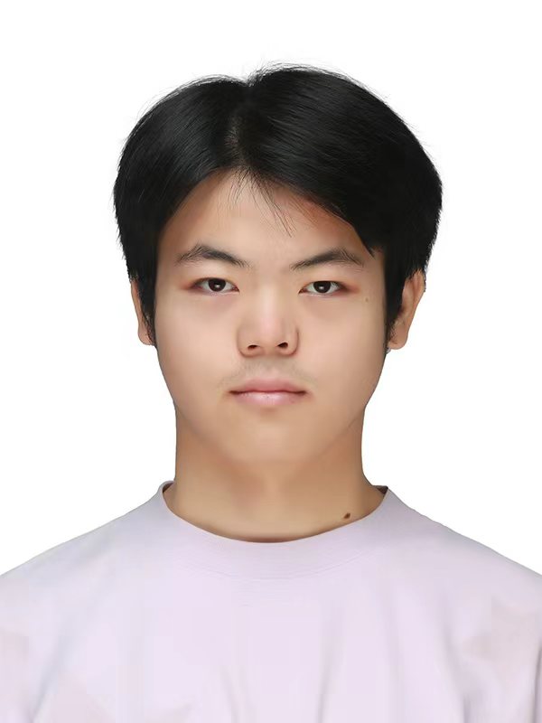 李鑫